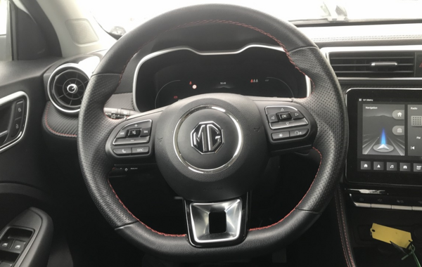 mg-motor-zs-ev-156ch-70kwh-luxury - 856244713