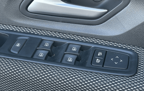 dacia-sandero-1-0-tce-90ch-stepway-expression-cvt-24 - 856404713