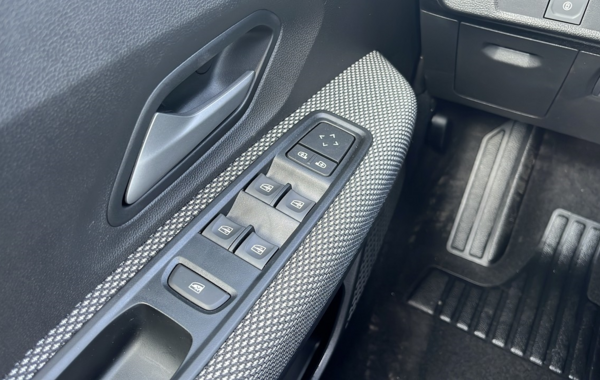 dacia-sandero-1-0-tce-90ch-stepway-expression-cvt-24 - 856454713