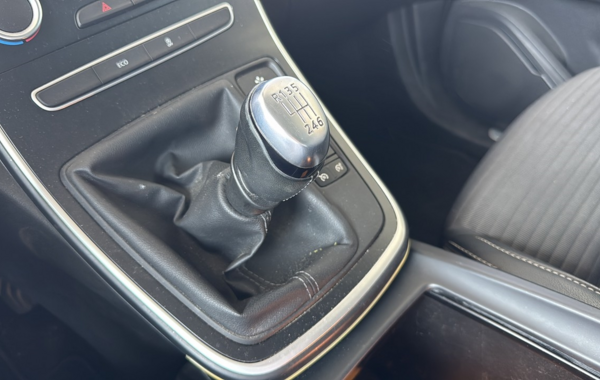 renault-scenic-iv-1-6-dci-130ch-energy-intens - 857934713