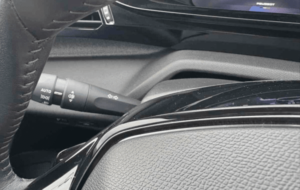 peugeot-308-sw-1-5-bluehdi-130ch-s-s-allure-eat8 - 859864713