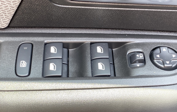 citroen-c4-1-5-bluehdi-130ch-s-s-plus-automatique - 860074713