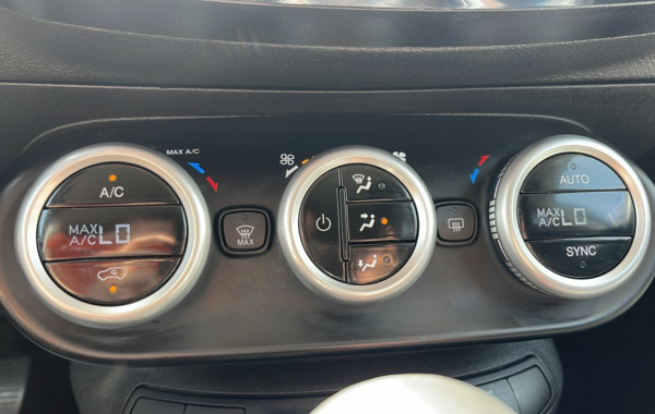 fiat-500x-1-5-firefly-turbo-130ch-s-s-hybrid-dct7 - 862664713