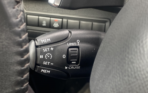 peugeot-308-1-5-bluehdi-130ch-s-s-active-business-eat8 - 863974713