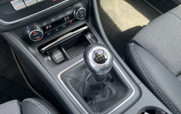 mercedes-gla-200-d-business-edition - 865694713