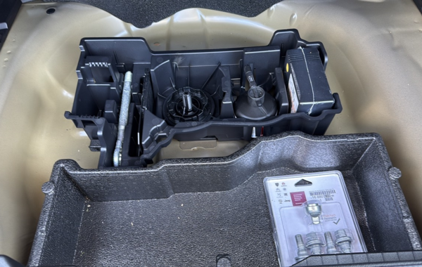 peugeot-2008-1-2-puretech-130ch-s-s-gt-eat8 - 867474713