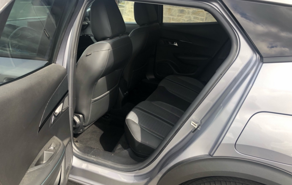 peugeot-2008-1-2-puretech-130ch-s-s-allure - 868444713