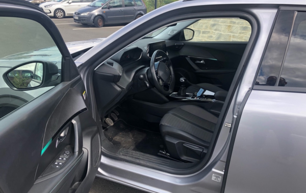 peugeot-2008-1-2-puretech-130ch-s-s-allure - 868444713