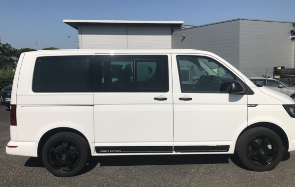 volkswagen-multivan-2-0-tdi-150ch-bluemotion-technology-trendline-4motion-dsg7 - 870174713