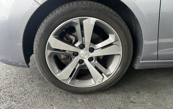 peugeot-308-sw-1-2-puretech-130ch-e6-3-s-s-allure-eat8 - 870724713