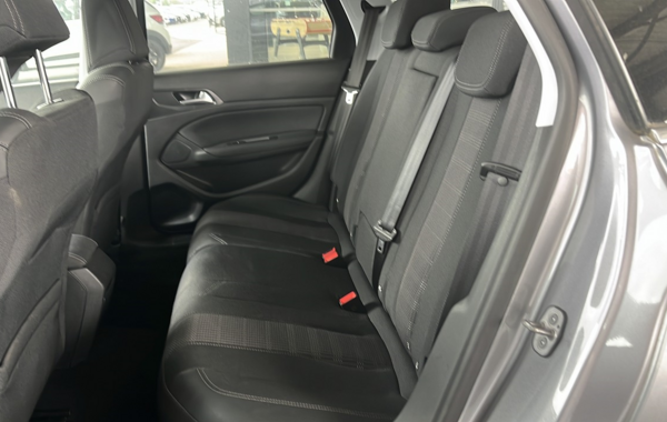 peugeot-308-sw-1-2-puretech-130ch-e6-3-s-s-allure-eat8 - 870724713