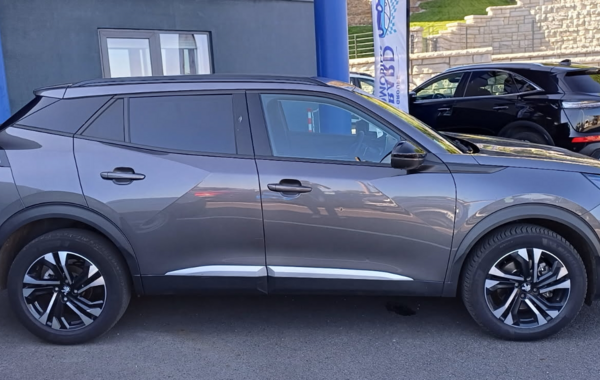 peugeot-2008-1-5-bluehdi-130ch-s-s-allure-eat8 - 874654713
