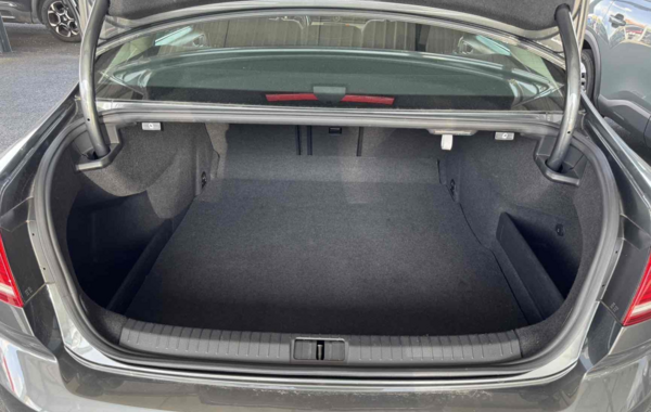 volkswagen-passat-1-6-tdi-120ch-bluemotion-technology-confortline - 875474713