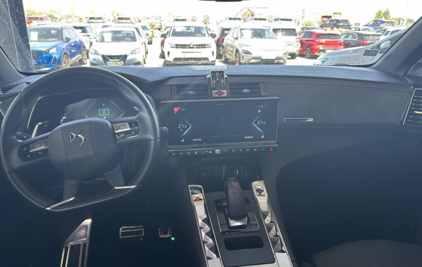 ds-ds-7-crossback-e-tense-225ch-louvre - 875504713
