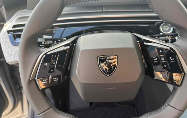 peugeot-5008-hybrid-145ch-allure-e-dcs6 - 875614713