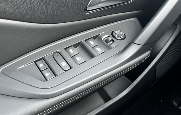peugeot-308-sw-1-5-bluehdi-130ch-s-s-allure-eat8 - 876074713