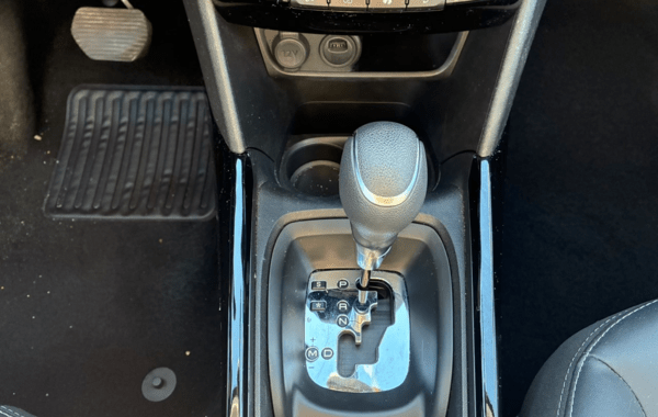 peugeot-2008-1-5-bluehdi-120ch-e6-c-allure-s-s-eat6 - 876704713