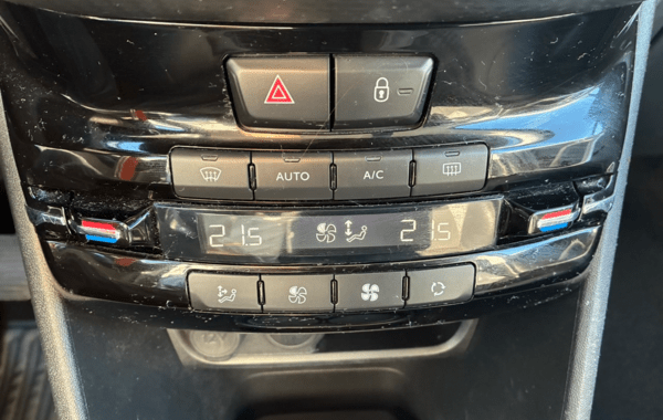 peugeot-2008-1-5-bluehdi-120ch-e6-c-allure-s-s-eat6 - 876704713