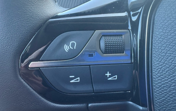 peugeot-208-e-208-136ch-e-style - 877074713