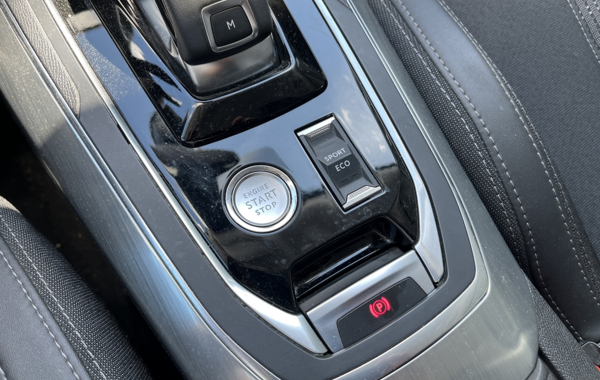 peugeot-308-1-2-puretech-130ch-e6-c-s-s-allure-eat8 - 877224713