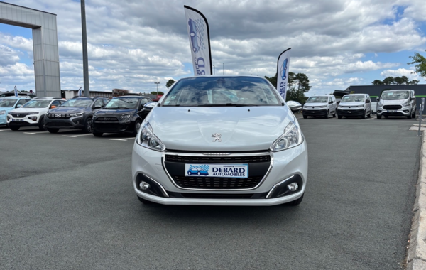 peugeot-208-1-2-puretech-110ch-allure-s-s-eat6-5cv-5p - 878354713