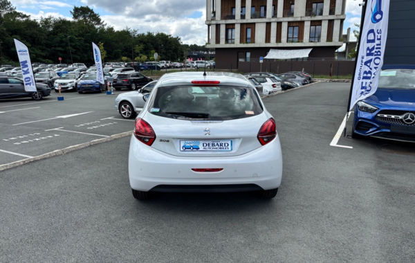 peugeot-208-1-2-puretech-110ch-allure-s-s-eat6-5cv-5p - 878354713
