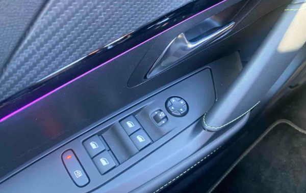 peugeot-208-1-2-hybrid-145ch-gt-e-dcs6 - 879094713