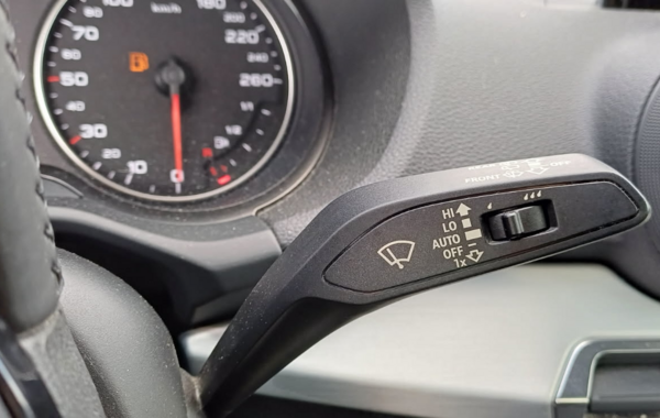 audi-q2-1-6-tdi-116ch-sport - 879804713