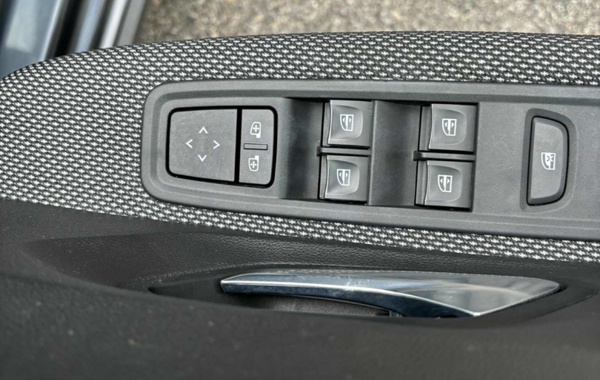 dacia-sandero-1-0-tce-90ch-stepway-confort - 879854713