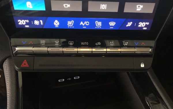 renault-espace-vi-1-2-e-tech-full-hybrid-200ch-techno-7-places-24 - 881684713
