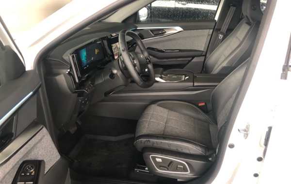 renault-espace-vi-1-2-e-tech-full-hybrid-200ch-techno-7-places-24 - 881684713
