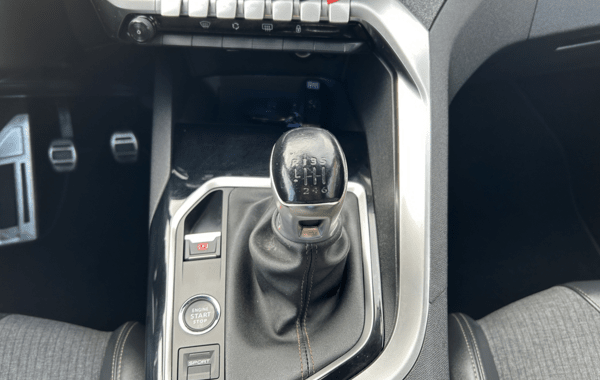 peugeot-3008-1-2-puretech-130ch-s-s-gt-line - 881734713