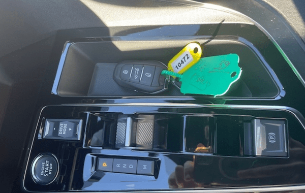 peugeot-3008-1-2-puretech-130ch-s-s-gt-eat8 - 882514713