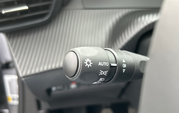 peugeot-2008-1-2-puretech-100ch-s-s-active-pack - 883534713