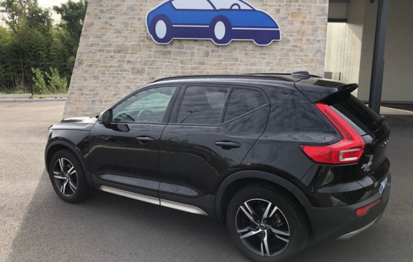 volvo-xc40-t2-129ch-r-design-geartronic-8 - 883634713