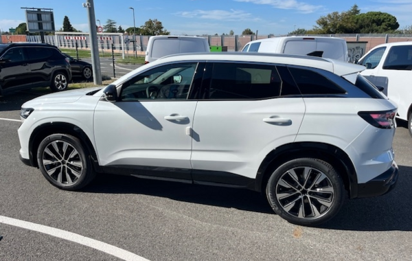 renault-austral-1-2-e-tech-full-hybrid-200ch-techno-25 - 883894713