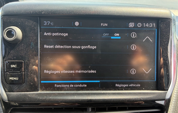 peugeot-208-1-5-bluehdi-100ch-e6-c-signature-bvm5-86g-5p - 884094713