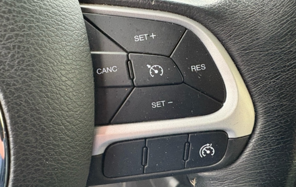 jeep-renegade-1-6-multijet-s-s-120ch-limited - 884514713