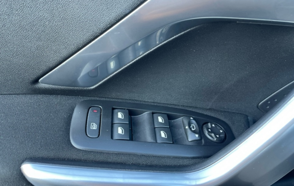 peugeot-2008-1-2-puretech-130ch-e6-c-allure-s-s-eat6-6cv - 885114713