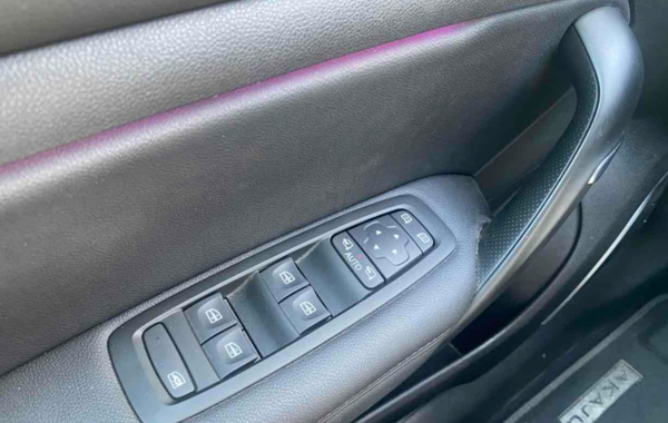 renault-megane-iv-1-2-tce-130ch-energy-akaju-edc - 885194713