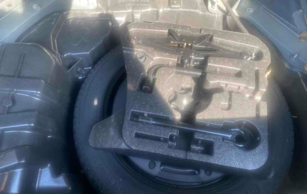 renault-megane-iv-1-2-tce-130ch-energy-akaju-edc - 885194713