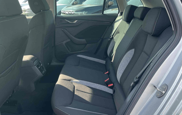 skoda-kamiq-1-0-tsi-evo-2-116ch-selection-dsg7 - 885224713