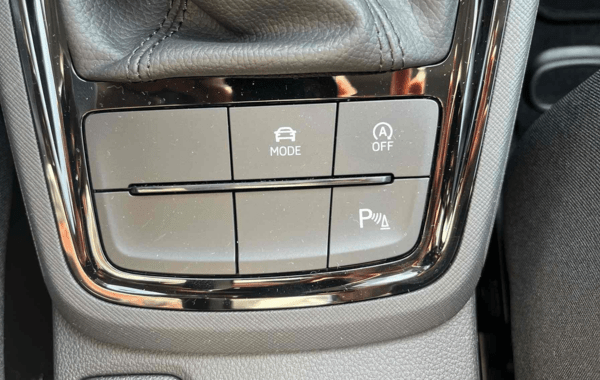 skoda-kamiq-1-0-tsi-evo-2-116ch-selection-dsg7 - 885224713