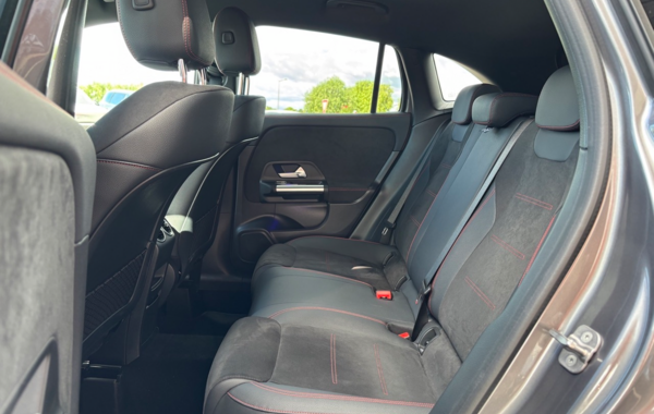 mercedes-gla-200-163ch-amg-line-7g-dct - 886814713