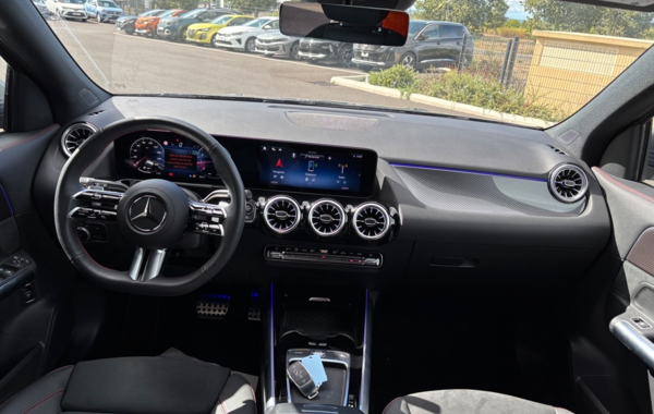 mercedes-gla-200-163ch-amg-line-7g-dct - 886814713