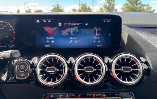 mercedes-gla-200-163ch-amg-line-7g-dct - 886814713