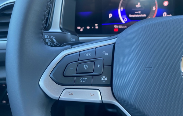 volkswagen-t-roc-2-0-tdi-150ch-life-plus-dsg7 - 887064713