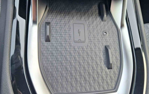 renault-austral-1-2-e-tech-full-hybrid-200ch-techno-25 - 887614713