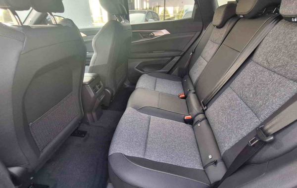 renault-austral-1-2-e-tech-full-hybrid-200ch-techno-25 - 887664713