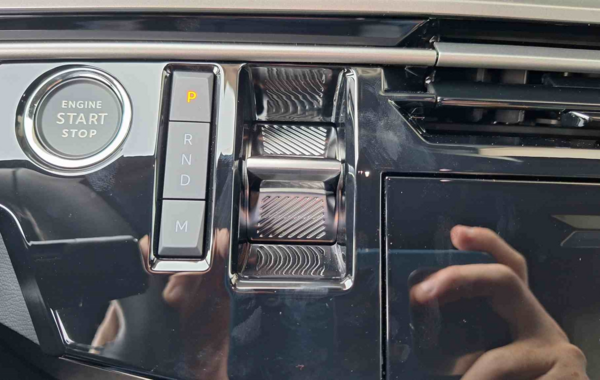 peugeot-5008-hybrid-145ch-allure-e-dcs6 - 888054713